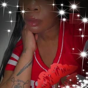 Meet your Posher, Alisha